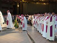 07-Entree des eveques 2012-03-25